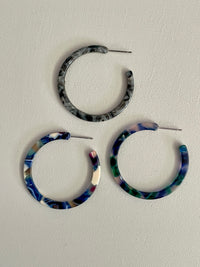 Everyday Multicolored Resin Hoop Earrings 1.5”